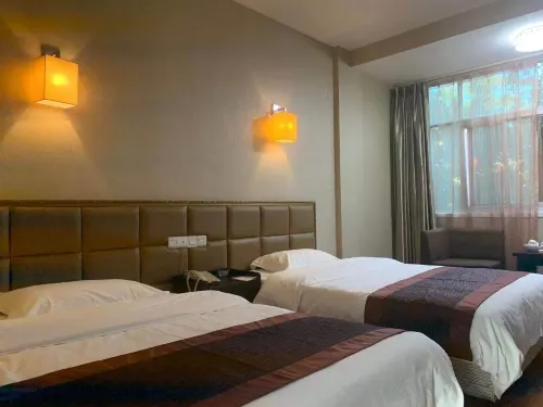 Juntai Hotel - Ramah Hewan Peliharaan