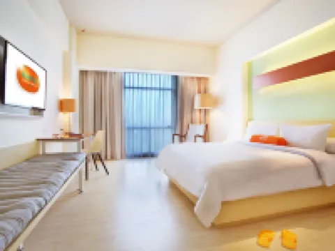 HARRIS Hotel & Conventions Bekasi Hotels in North Bekasi