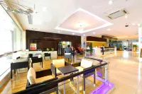 Huili Business Apartment (Jiayuguan Donghu Scenic Area Datang Food Street Branch) - Mountain view