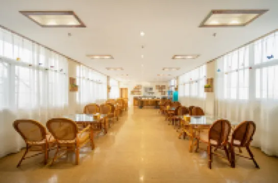 Shuiyue Qinghua Hotel