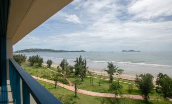 Tiehai Seaview Holiday Apartment