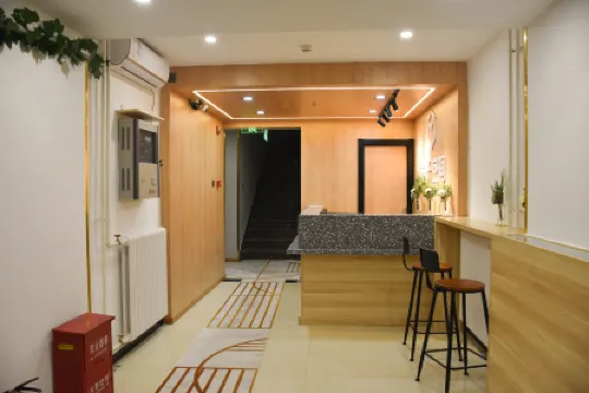 SpaceBox Hotel Отели рядом с достопримечательностью «Sanlitun»