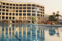 Longfeng Sports Theme Hotel Các khách sạn ở Hải Phong