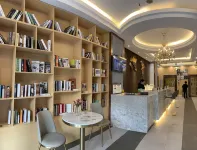 Kaili New Century Hotel (Grand Cross of International Trade Shopping Center)
