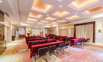 Minquan Dongfang Business Hotel