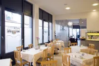 PRIMAVERA Hotels in Stresa