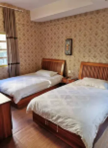 Yuanyang Yuanmengju Inn