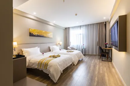 Weinan Huiou Collection Hotel Отели в г. Вэйнань