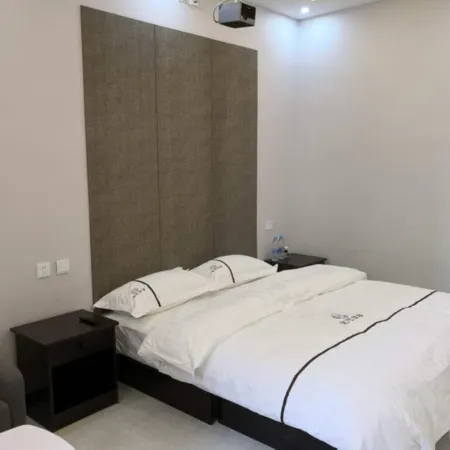 Tuyue Hotel