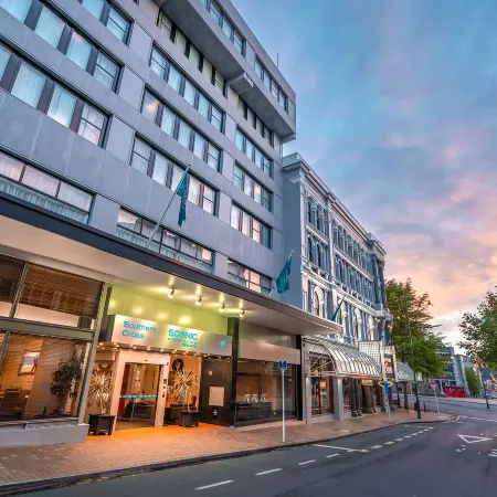 Scenic Hotel Southern Cross Отели рядом с достопримечательностью «Рослин»
