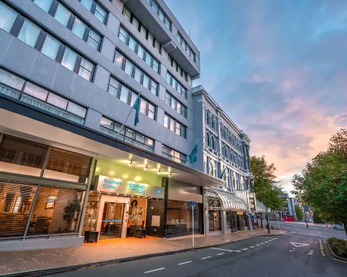 Scenic Hotel Southern Cross Hotels near Baldwin Street