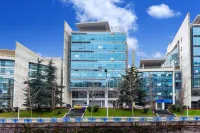 TRUE GO Hotel (Chongqing Liangjiang Xingfu Plaza Guangdianyuan Light Rail Station) Hotels in Guangdianyuan/Dazhulin