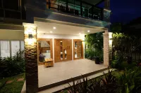 Amy's Chiangmai Villa with Swimming Pool Hotels in Amphoe San Kamphaeng