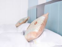 惠东双月湾海豚公寓 - 舒适海景双床房