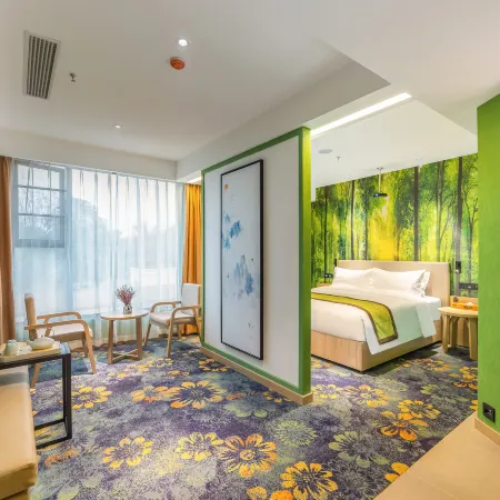 Manshiguang Hotel (Zhijiang Qixing Square)