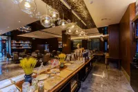 Light Luxury Hotel(Heihe Heilongjiang Riverside) Hotels in Heihe