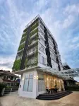 Green World Hotel