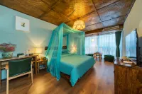 Xijiang Miao Village Hanmei Light Luxury Villa
