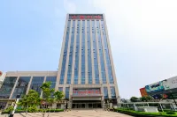 Vienna Classic Hotel (Qilu shoe city zoo store) Hotels in Long-distance Bus Station, Luokou Commercial Area