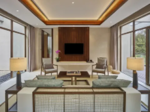 Zhonghai, Narada Resort Xihai, Lushan Hotels in Wuning County