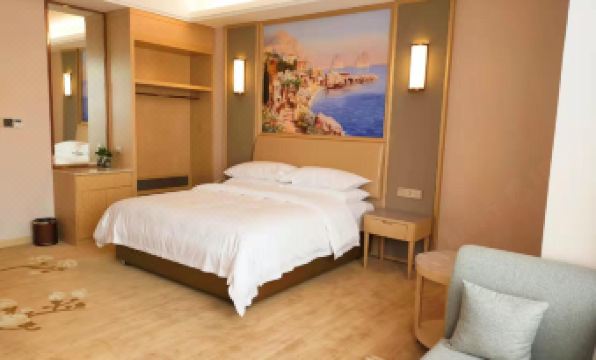 Vienna Hotel (Fuqing  Wanda Plaza)