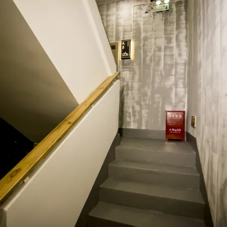 Wax Home City Homestay