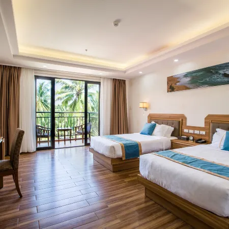 Costa Palawan Resort