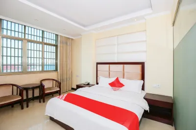 Poyang Huadu Hotel Hotels near Huochongwu Village