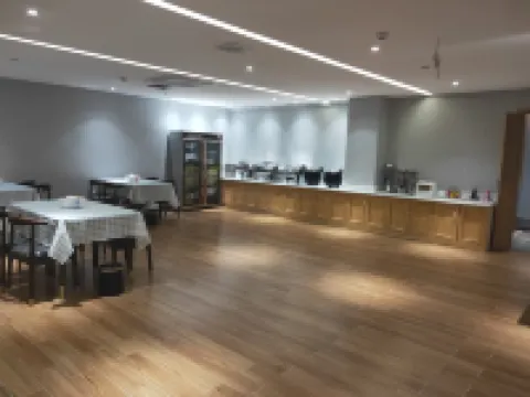 Shangfu Hotel (Gaozhou)