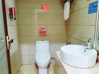 派酒店(嘉禾人民路店) - 惠选大床房(无窗)