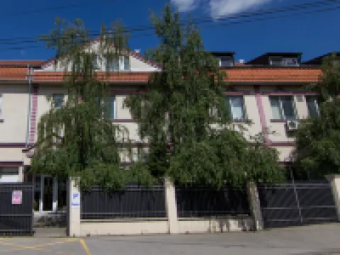 F Apartmani Kragujevac Hotels near Šumadija Sajam