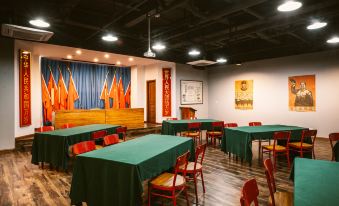 Zhenjiang Yiquan·State-owned Commune Cultural Experience Theme Hotel (Xijindu Jinshan Temple)