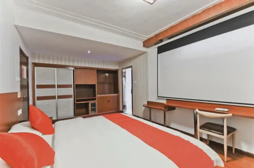 Xinyin Hotel (Feixi He'an Road Construction Building)