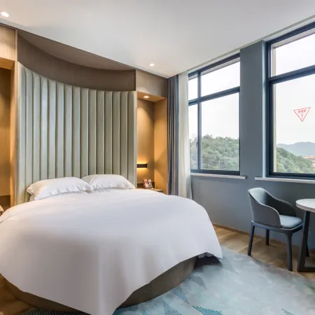 Boyue Hotel