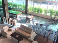 A Hotel Simply - parking