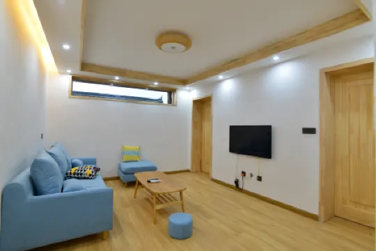 Lanxi Boutique Hostel