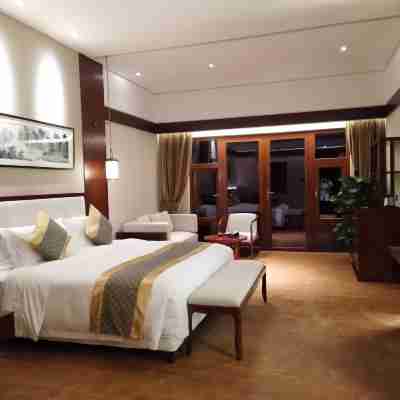 Guanglv. Bama Lake Narada Resort Hotel Rooms
