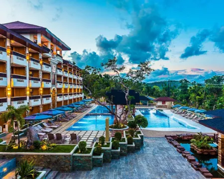 Coron Westown Resort Hoteles en Corón