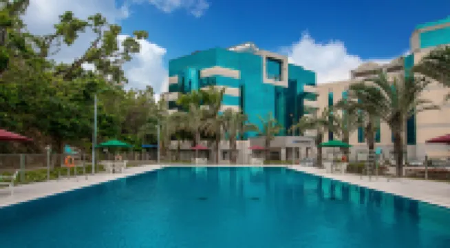 Zhuhai General Aviation Pearl Hotel (Gongbei Port)