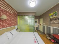 安娜时尚酒店(重庆西南大学地铁站) - 阳光大床房