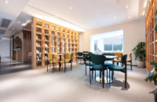 Laizhu Qianxun Sky Hotel