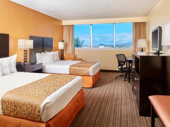 10 Best Hotels near Moanalua Golf Club, Honolulu 2023 | Trip.com