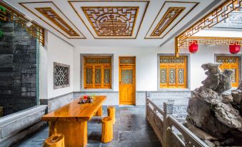 Xiuning Hengjianglou Homestay