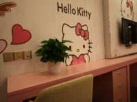 广州员宫金雁宾馆 - 粉色hellokitty主题房