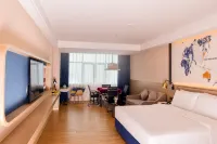 Kyriad Marvelous Hotel (Changning Zhongyin Times Plaza)