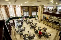 Golden Lusheng International Hotel - فطور