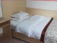 天天公寓(广州人和店) - 舒适大床房