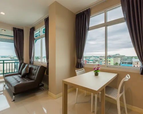 Evergreen Suite Hotel Hotels in Surat Thani