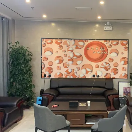 Pai Hotel (Pingshan Lushan railway station store)