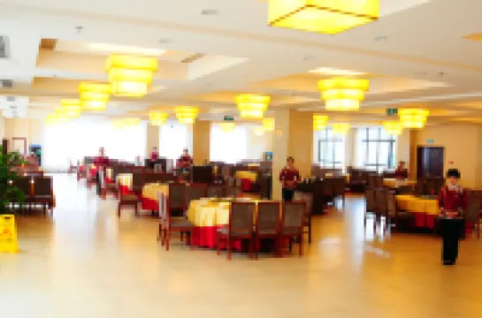 ฟา สุ่ย รีสอร์ทน้ำพุร้อน ฟอเรสต์